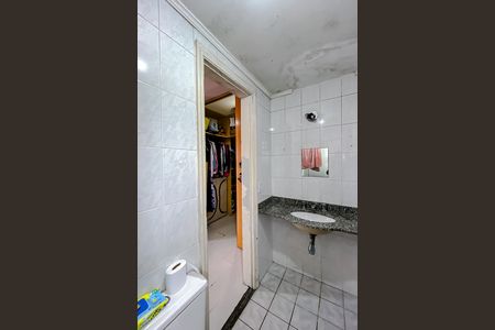 Apartamento à venda com 79m², 3 quartos e 2 vagas Apartamento à venda com 79m², 3 quartos e 2 vagasBanheiro da Suíte