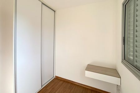 Apartamento para alugar com 79m², 3 quartos e 2 vagasQuarto 3