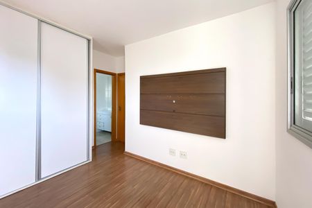 Apartamento para alugar com 79m², 3 quartos e 2 vagasSuite 1