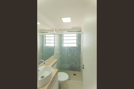 Apartamento à venda com 53m², 2 quartos e 1 vaga Apartamento à venda com 53m², 2 quartos e 1 vagaBanheiro