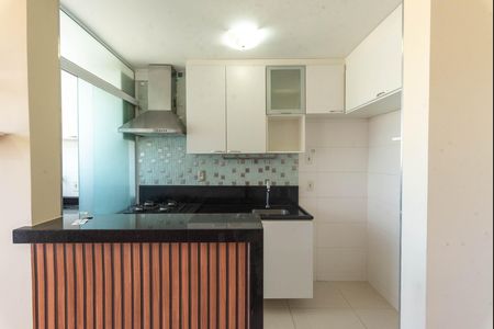 Cozinha de apartamento à venda com 2 quartos, 53m² em Jardim Nova Europa, Campinas