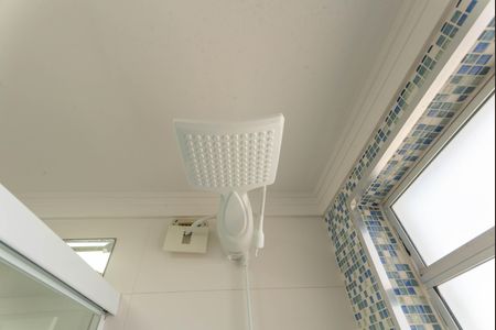 Apartamento à venda com 53m², 2 quartos e 1 vaga Apartamento à venda com 53m², 2 quartos e 1 vagaBanheiro