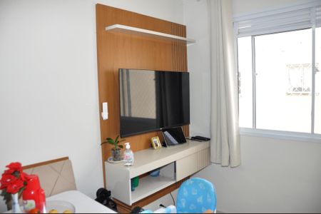 Apartamento para alugar com 32m², 2 quartos e sem vagaDetalhe - Sala e Sala de Jantar
