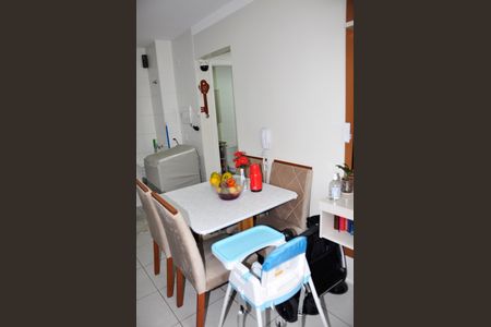 Apartamento para alugar com 32m², 2 quartos e sem vagaDetalhe - Sala e Sala de Jantar