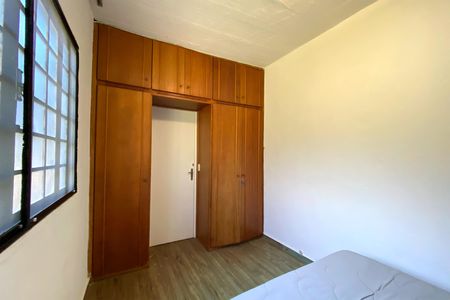 Casa de condomínio para alugar com 375m², 3 quartos e 2 vagas Casa de condomínio para alugar com 375m², 3 quartos e 2 vagasQuarto 1