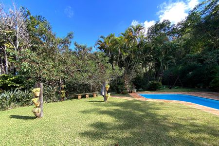 Casa de condomínio para alugar com 375m², 3 quartos e 2 vagas Casa de condomínio para alugar com 375m², 3 quartos e 2 vagasQuintal