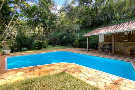 Casa de condomínio para alugar com 375m², 3 quartos e 2 vagas Casa de condomínio para alugar com 375m², 3 quartos e 2 vagasPiscina