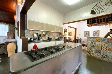 Casa de condomínio para alugar com 375m², 3 quartos e 2 vagas Casa de condomínio para alugar com 375m², 3 quartos e 2 vagasCozinha