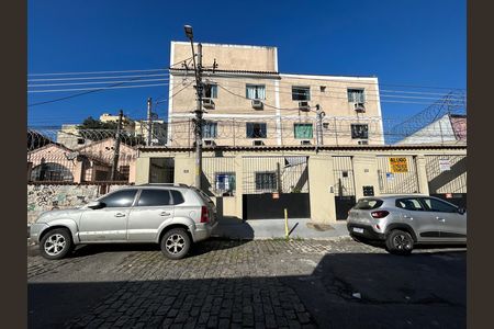 Apartamento para alugar com 34m², 1 quarto e sem vagaFachada + placa