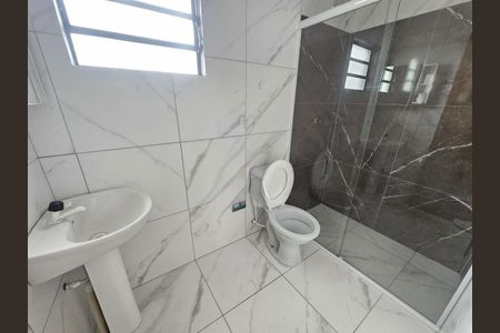Banheiro de casa para alugar com 2 quartos, 90m² em Passo dos Ferreiros, Gravataí