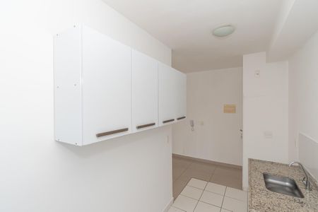 Apartamento para alugar com 49m², 2 quartos e 1 vaga Apartamento para alugar com 49m², 2 quartos e 1 vagaCozinha e Área de Serviço