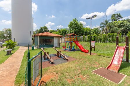 Apartamento para alugar com 49m², 2 quartos e 1 vaga Apartamento para alugar com 49m², 2 quartos e 1 vagaÁrea comum - Playground