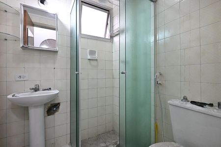 Banheiro de apartamento à venda com 1 quarto, 31m² em Vila Andrade, São Paulo