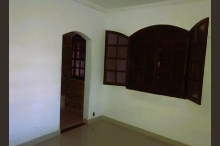 Casa para alugar com 250m², 4 quartos e 3 vagas
