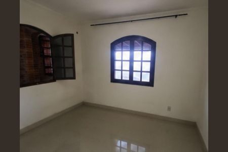 Casa para alugar com 250m², 4 quartos e 3 vagas