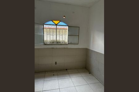Quarto de casa para alugar com 2 quartos, 70m² em Porto da Pedra, São Gonçalo