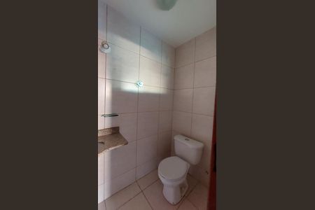 Casa para alugar com 115m², 2 quartos e 2 vagas Casa para alugar com 115m², 2 quartos e 2 vagasBanheiro da Garagem