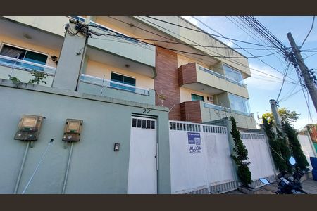 Casa para alugar com 115m², 2 quartos e 2 vagas Casa para alugar com 115m², 2 quartos e 2 vagasFachada