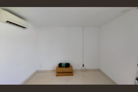 Suíte de casa para alugar com 2 quartos, 115m² em Moquetá, Nova Iguaçu