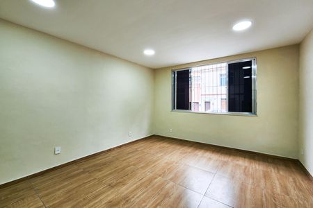 Sala  de casa para alugar com 2 quartos, 140m² em Rocha, Rio de Janeiro