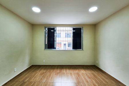 Casa para alugar com 140m², 2 quartos e 1 vaga Casa para alugar com 140m², 2 quartos e 1 vagaSala