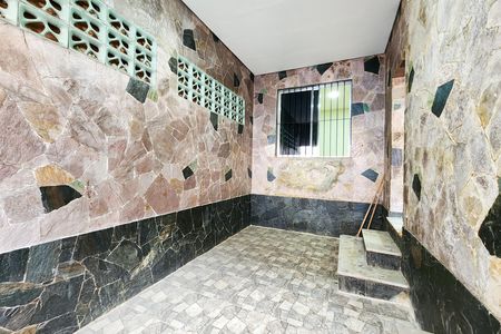 Casa para alugar com 140m², 2 quartos e 1 vaga Casa para alugar com 140m², 2 quartos e 1 vagaGaragem