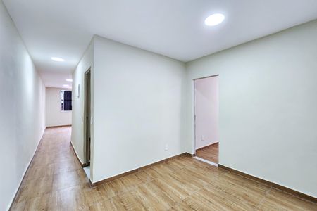 Casa para alugar com 140m², 2 quartos e 1 vaga Casa para alugar com 140m², 2 quartos e 1 vagaSala de Jantar