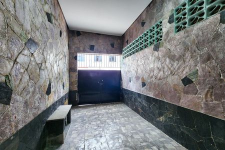 Casa para alugar com 140m², 2 quartos e 1 vaga Casa para alugar com 140m², 2 quartos e 1 vagaGaragem