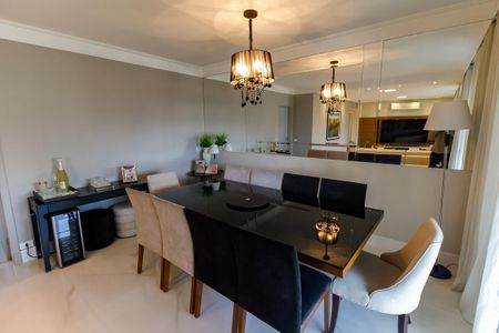 Apartamento à venda com 143m², 3 quartos e 3 vagas Apartamento à venda com 143m², 3 quartos e 3 vagasSala 2 - Jantar