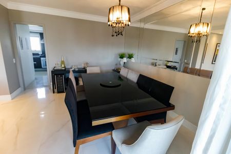 Apartamento à venda com 143m², 3 quartos e 3 vagas Apartamento à venda com 143m², 3 quartos e 3 vagasSala 2 - Jantar