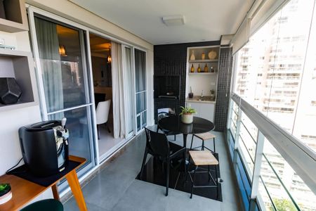 Varanda gourmet de apartamento à venda com 3 quartos, 143m² em Parque do Morumbi, São Paulo