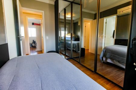 Apartamento à venda com 143m², 3 quartos e 3 vagas Apartamento à venda com 143m², 3 quartos e 3 vagasSuíte 1