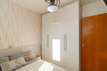 Apartamento à venda com 38m², 2 quartos e 1 vagaQuarto