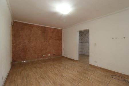 Casa para alugar com 80m², 2 quartos e 1 vagaSala