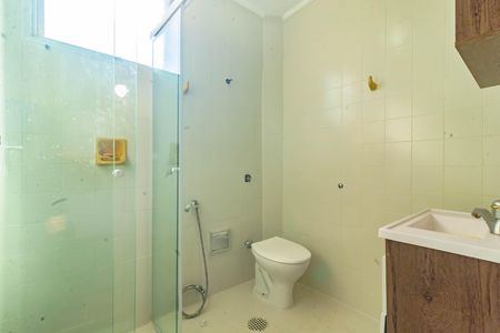 Apartamento à venda com 98m², 3 quartos e 1 vaga Apartamento à venda com 98m², 3 quartos e 1 vagaBanheiro 2