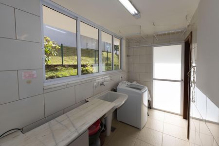 Casa de condomínio para alugar com 802m², 4 quartos e 4 vagas Casa de condomínio para alugar com 802m², 4 quartos e 4 vagasÁrea de Serviço