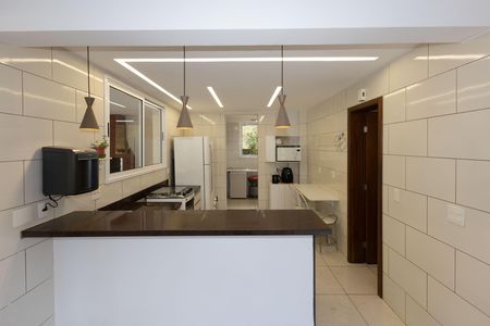 Casa de condomínio para alugar com 802m², 4 quartos e 4 vagas Casa de condomínio para alugar com 802m², 4 quartos e 4 vagasCozinha