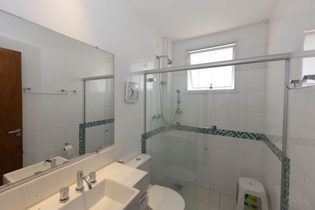 Casa de condomínio para alugar com 802m², 4 quartos e 4 vagas Casa de condomínio para alugar com 802m², 4 quartos e 4 vagasBanheiro 1