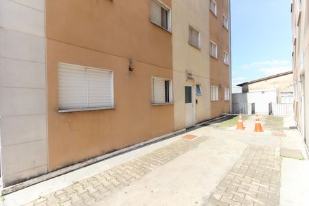 Apartamento para alugar com 61m², 4 quartos e 1 vaga Apartamento para alugar com 61m², 4 quartos e 1 vagaÁrea Comum