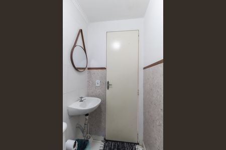 Apartamento para alugar com 61m², 4 quartos e 1 vaga Apartamento para alugar com 61m², 4 quartos e 1 vagaBanheiro