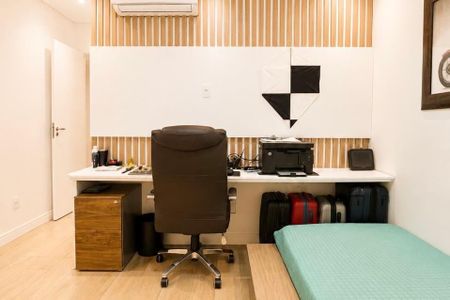 Apartamento à venda com 240m², 4 quartos e 2 vagas