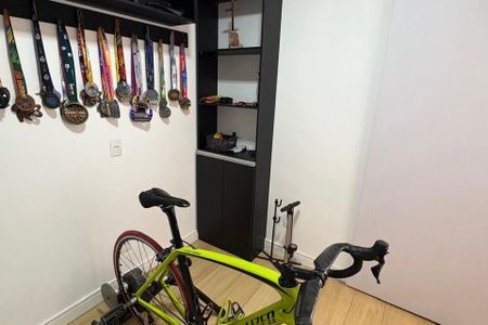 Apartamento à venda com 240m², 4 quartos e 2 vagas