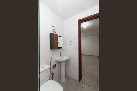 Apartamento para alugar com 34m², 2 quartos e sem vaga Apartamento para alugar com 34m², 2 quartos e sem vagaBanheiro