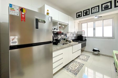 Apartamento à venda com 190m², 4 quartos e 3 vagas Apartamento à venda com 190m², 4 quartos e 3 vagasCozinha