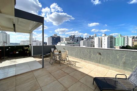 Apartamento à venda com 190m², 4 quartos e 3 vagas Apartamento à venda com 190m², 4 quartos e 3 vagasCobertura