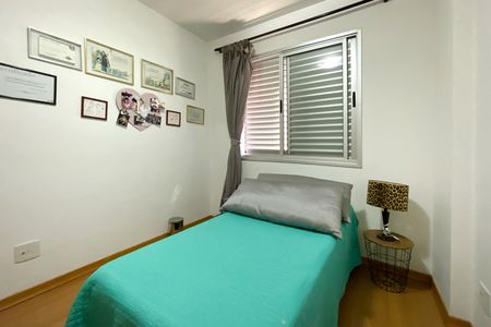 Apartamento à venda com 190m², 4 quartos e 3 vagas Apartamento à venda com 190m², 4 quartos e 3 vagasQuarto 3