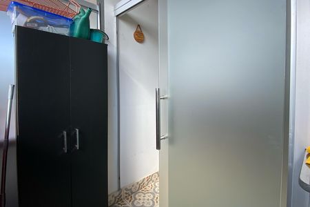 Apartamento à venda com 190m², 4 quartos e 3 vagas Apartamento à venda com 190m², 4 quartos e 3 vagasÁrea de Serviço