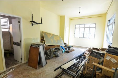 Casa para alugar com 241m², 5 quartos e 2 vagas Casa para alugar com 241m², 5 quartos e 2 vagasQuarto 3