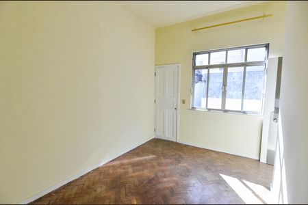 Casa para alugar com 241m², 5 quartos e 2 vagas Casa para alugar com 241m², 5 quartos e 2 vagasQuarto 4