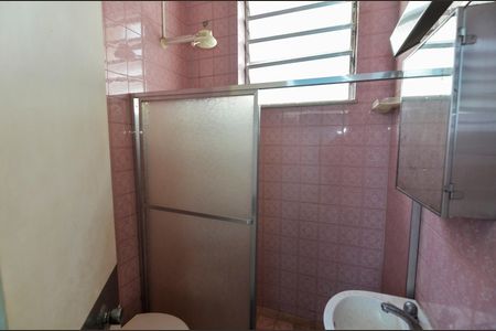 Casa para alugar com 241m², 5 quartos e 2 vagas Casa para alugar com 241m², 5 quartos e 2 vagasBanheiro 1